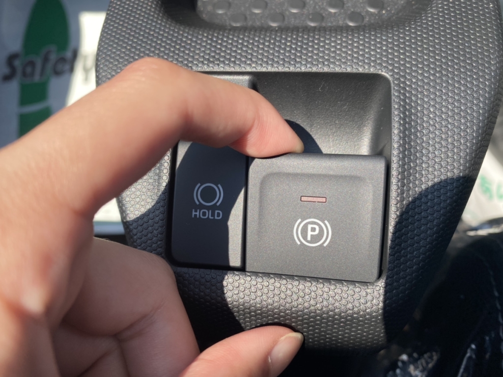 タフトの電動パーキングブレーキ設定方法 カーオーダーM